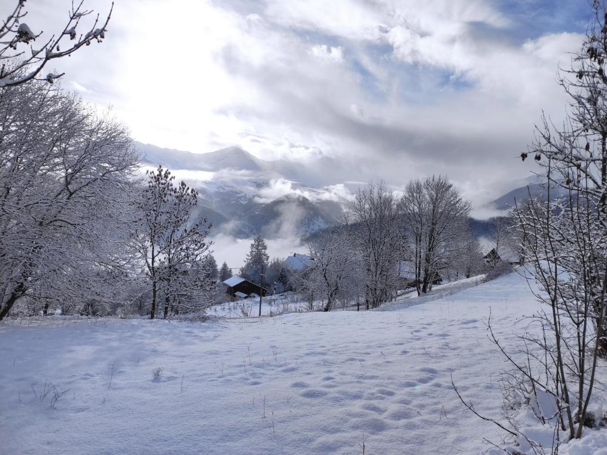 Bel Appartement Au Rez De Chaussee D'Un Chalet Jarrier Luaran gambar