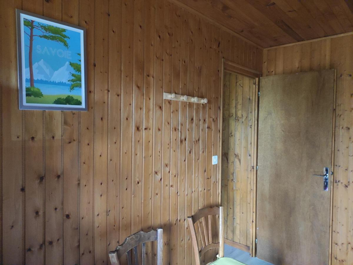 Bel Appartement Au Rez De Chaussee D'Un Chalet Jarrier Luaran gambar