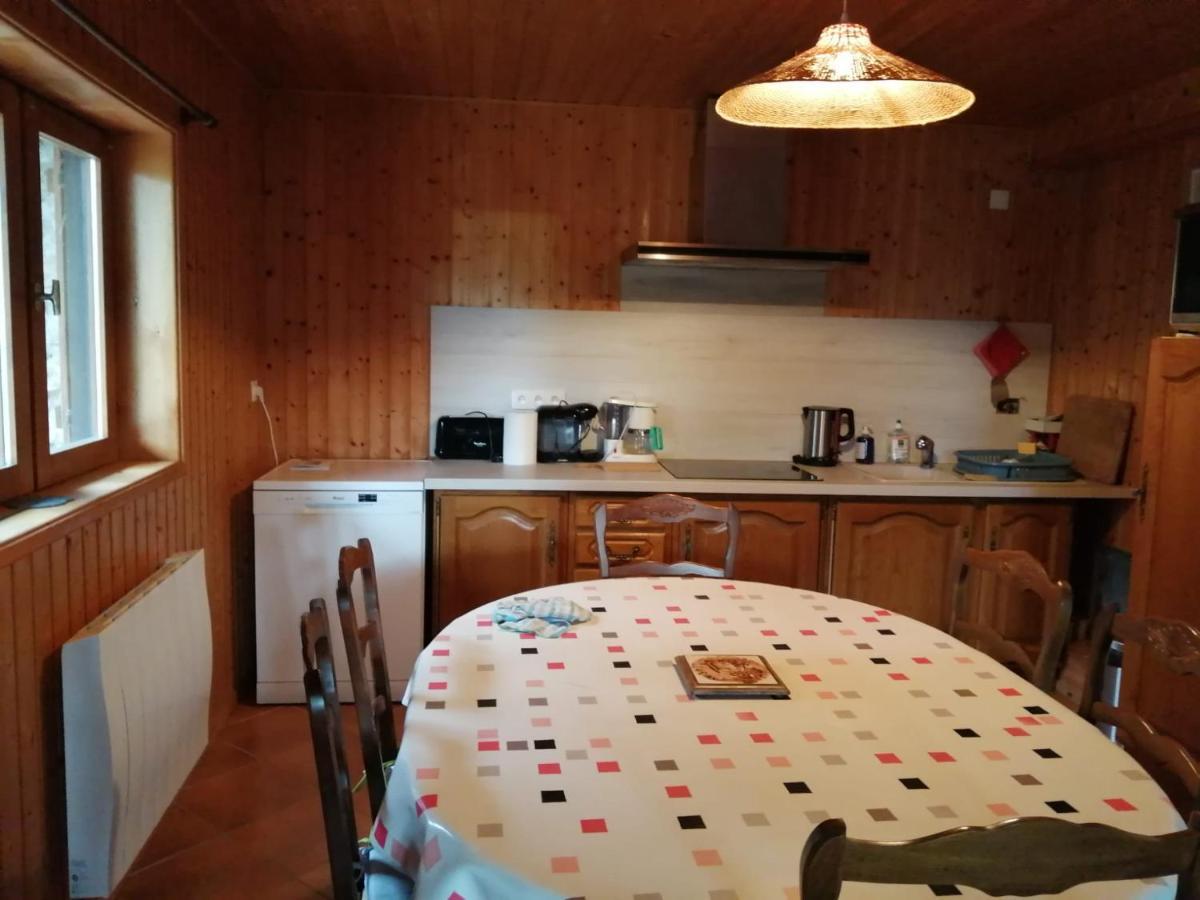 Bel Appartement Au Rez De Chaussee D'Un Chalet Jarrier Luaran gambar