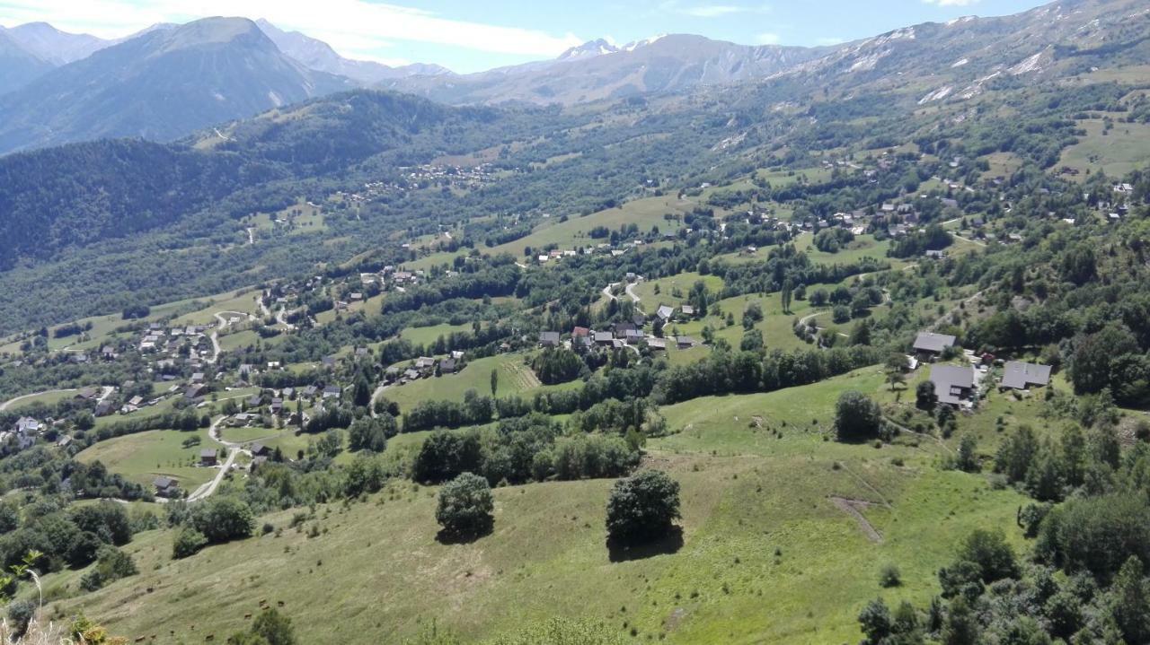 Bel Appartement Au Rez De Chaussee D'Un Chalet Jarrier Luaran gambar